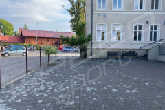 małe boisko wielofunkcyjne