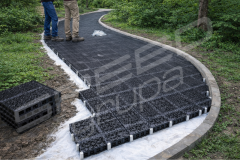 SPEED-drain-60X60X5-sciezka-parkowa-1